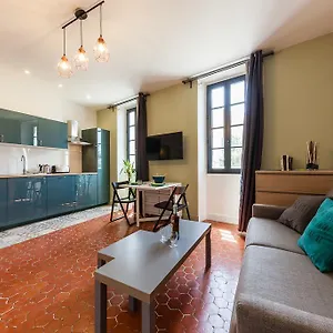 Апартаменты Chez Nous - 7 Sur Le Vieux Port, Марсель